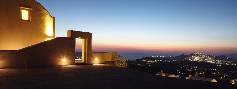 North Santorini A Luxury Spa Hotel Pýrgos Exteriör bild