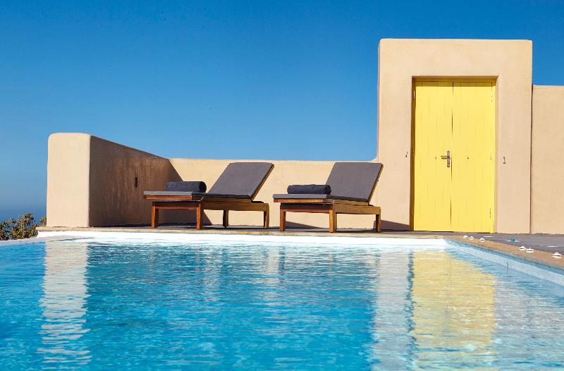 North Santorini A Luxury Spa Hotel Pýrgos Exteriör bild