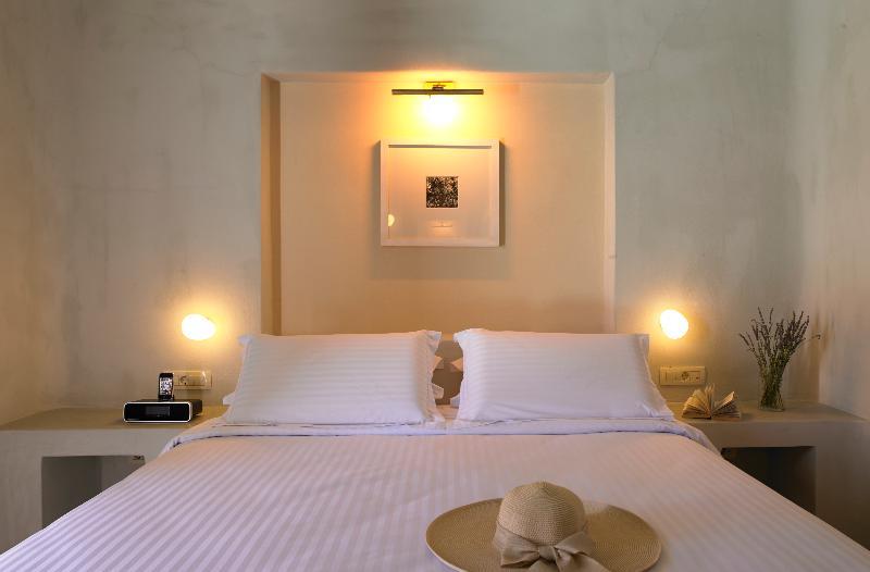 North Santorini A Luxury Spa Hotel Pýrgos Exteriör bild