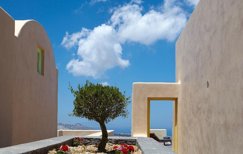 North Santorini A Luxury Spa Hotel Pýrgos Exteriör bild