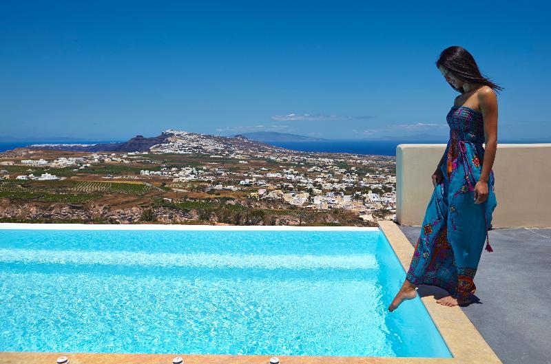 North Santorini A Luxury Spa Hotel Pýrgos Exteriör bild