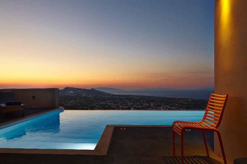 North Santorini A Luxury Spa Hotel Pýrgos Exteriör bild