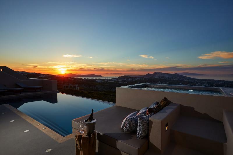 North Santorini A Luxury Spa Hotel Pýrgos Exteriör bild